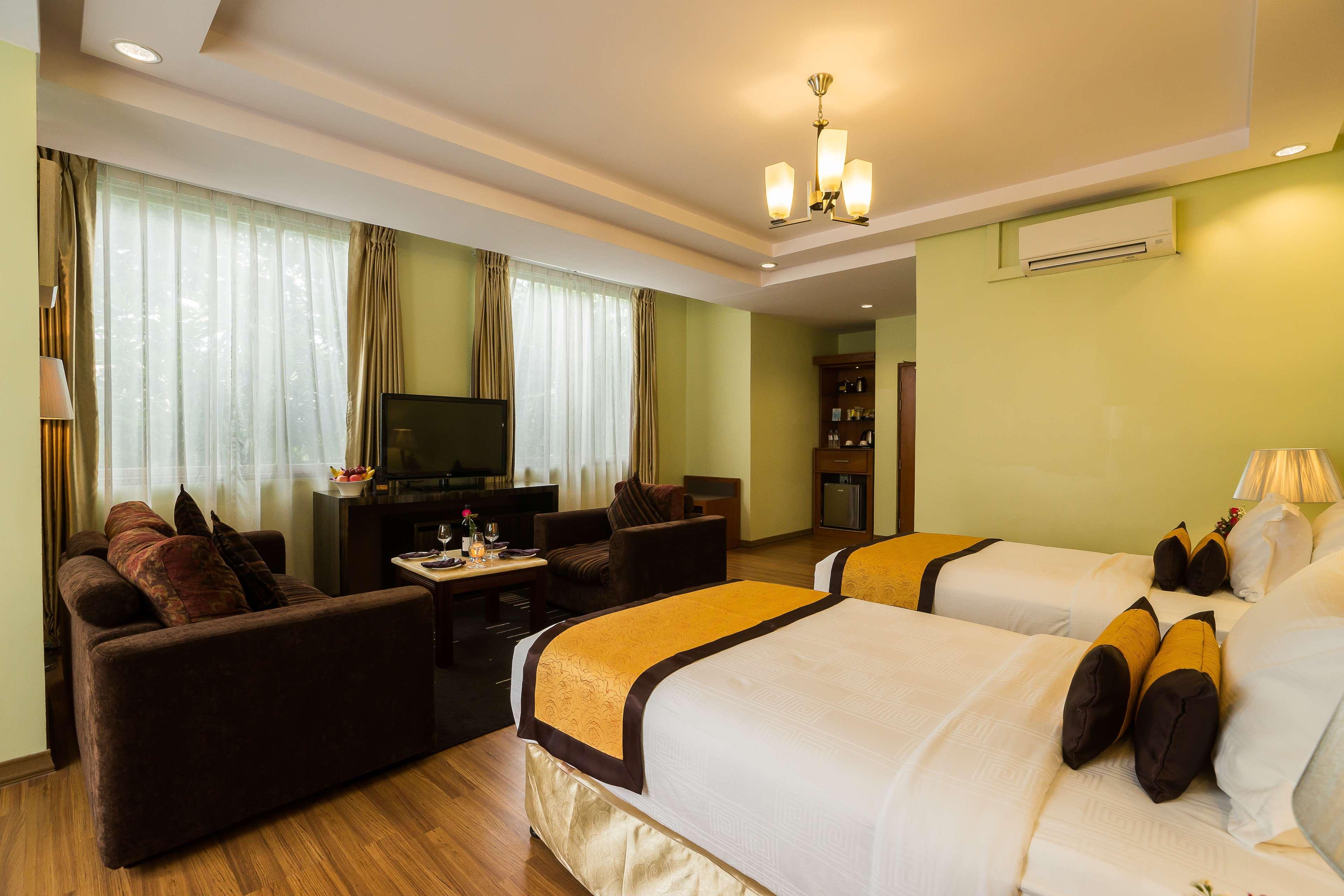 Best Western Green Hill Hotel Yangon Dış mekan fotoğraf