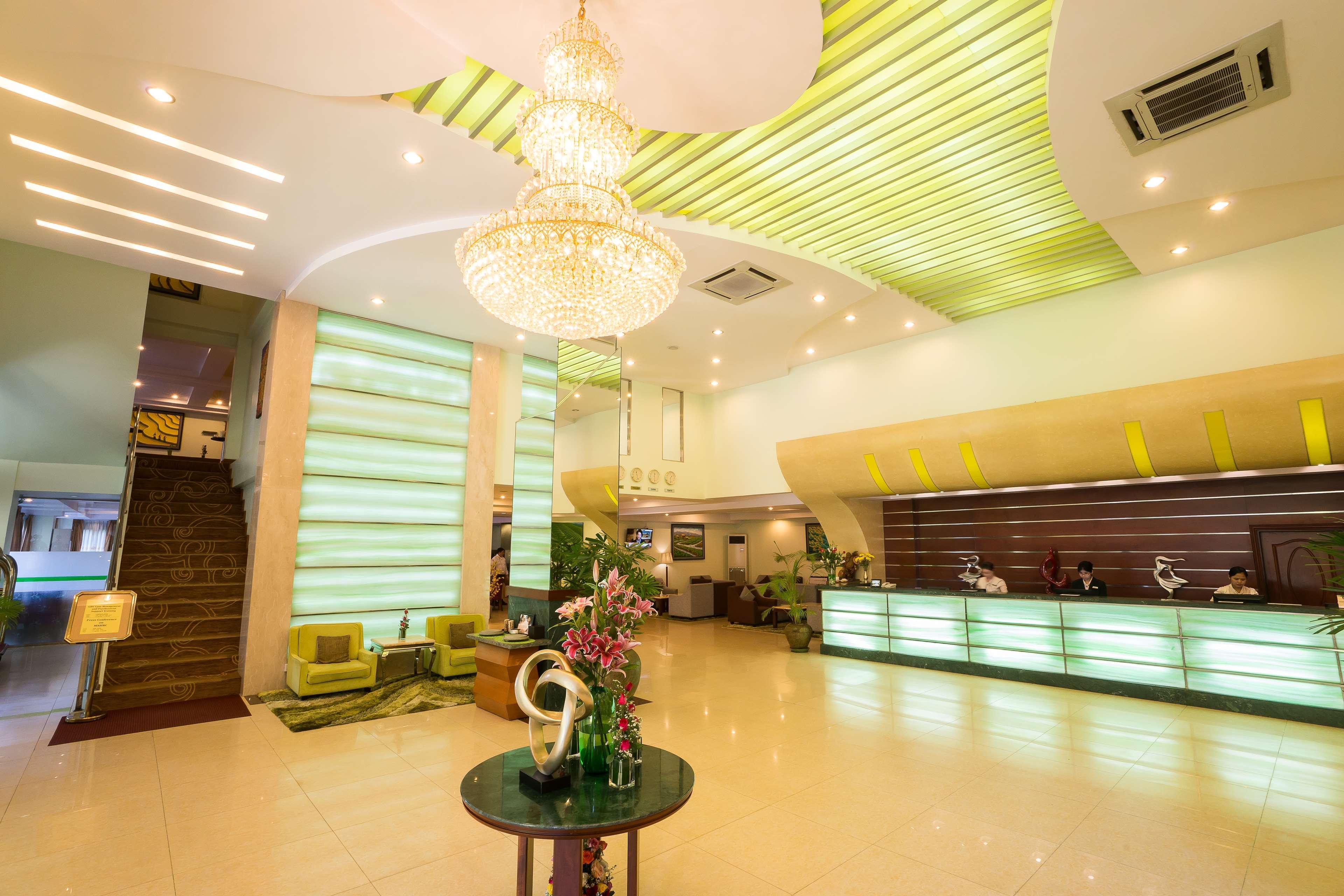 Best Western Green Hill Hotel Yangon Dış mekan fotoğraf